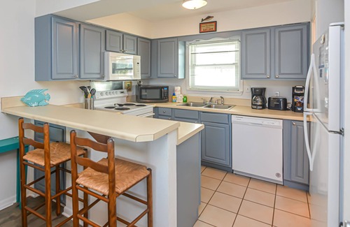 Fort Morgan House | E-10. Wonderful unit with a great view of the Gulf. Community pool.