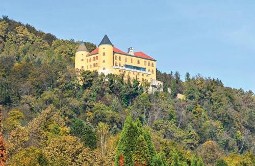 Podcetrtek Apartment | E79 AQUALUNA KAMP NATURA PODČETRTEK card not included