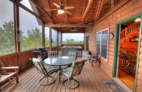 Sautee Nacoochee Cabin | Eagles Nest - Mountain Top Luxury Cabin Near Alpine Helen