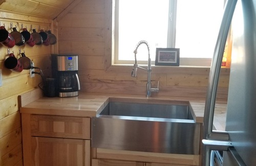 Cohoe Cabin | #"Eagles Nest" - Vacation Cabin, Kasilof Alaska - Sleeps 8