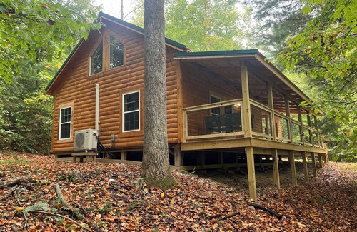 Primrose Cabin | Early Fall Escape: Natural Bridge Cabin Stay