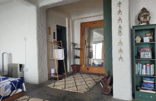 Dharamshala Apartment | East Wing at Bímil/East