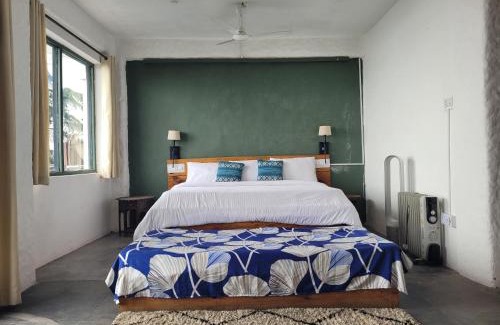 Dharamshala Apartment | East Wing at Bímil/East