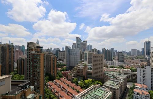 Changning Apartment | Eastern Hub - Zhongshan Park Branch Designer Boutique Home Warm two bedrooms with underfloor heating