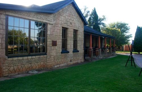 Springs Cabin | Eastwoods Lodge