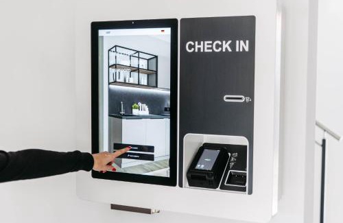 Hoechst Apartment | Easy Room - Self Check In - Out