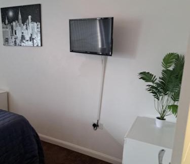 Ebbsfleet Valley House | Ebbsfleet International Homestay