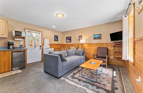 Chelan Cabin | Echo Valley Resort & Cabins
