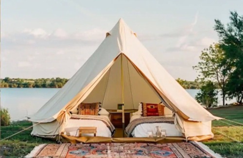 Leon Junction Apartment | [Eclipse Amenities Included]142 Acre Ranch Glamping Tent 3