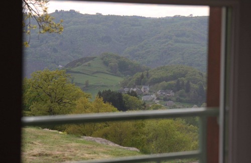 Florentin-la-Capelle Cottage | Eco-friendly cottage LA GRANGE du SOLEIL - between Aubrac and Lot valley
