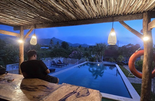 Pejarakan Hotel | Eco Moringa Garden