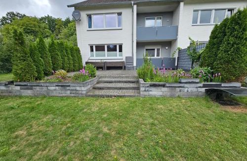 Meppen Apartment | EcoCube 141 - Terrasse, 3Zimmer, Waschmaschine, Backofen, 5Pers