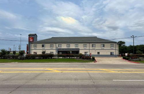 Beaumont Cabin | Econo Lodge Beaumont I-10 South