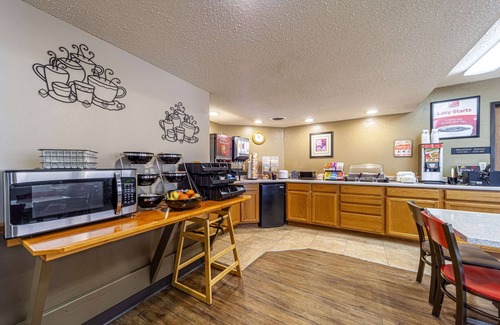 Sioux Center Hotel | Econo Lodge