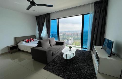 Shah Alam Apartment | ECOZY SUITE 3 - Trefoil Setia Alam Near Setia City Mall & Setia Convention Centre