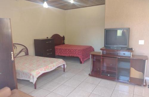 Barra Bonita House | Edícula do Rogério