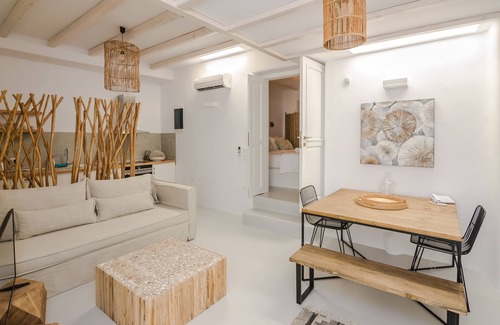 Paraga Hotel | Eden View Suites & Villas