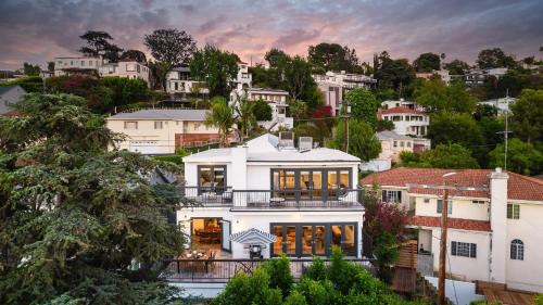 Los Feliz House | Edendale by AvantStay Urban Hilltop Oasis w Amazing Views in 3 of Los Feliz