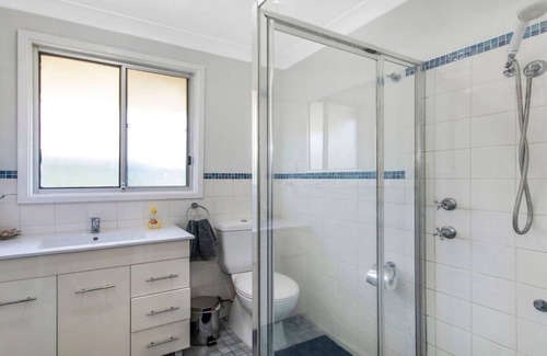 Ettalong Beach House | EDENDALE FAMILY FUN @ ETTALONG BEACH