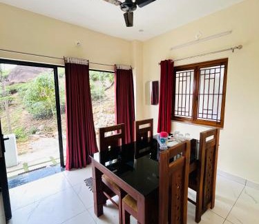 Valparai Hotel | Edenvilla