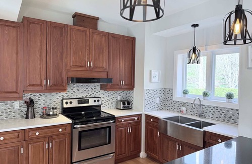 Stanstead Township Ski Chalet | Edge of Lake Lovering - Spa - Crépuscule