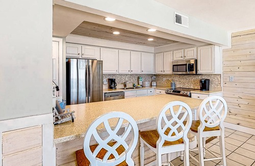 Panama City Beach Condo | Edgewater Beach Resort-oceanfront condo with pool, game room, hot tub & tennis