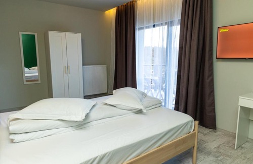 Pietrosita House | EdMont