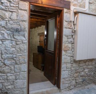Omodos House | Eidyllio Luxury Suites Omodos
