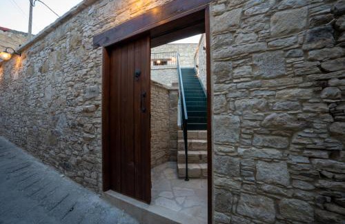 Omodos House | Eidyllio Luxury Suites Omodos