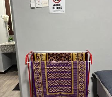 Simpang Ampat Villa | Eiffel Villa Homestay