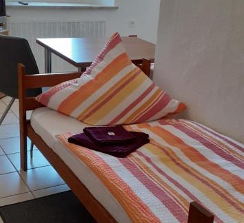 Schmidmuhlen Bed & Breakfast | Einladene Fremdenzimmer mit Außengastronomie