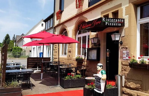 Bad Liebenzell Apartment | Einzelzimmer 16 qm mit Etagendusche