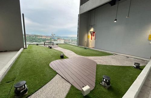 Taman Mutiara Apartment | eko cheras kid's friendly 3 bedroom washing machines WI-FI