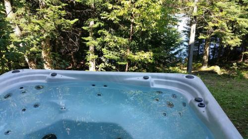 St-Adolphe-d'Howard Ski Chalet | Eko Eau Bonheur