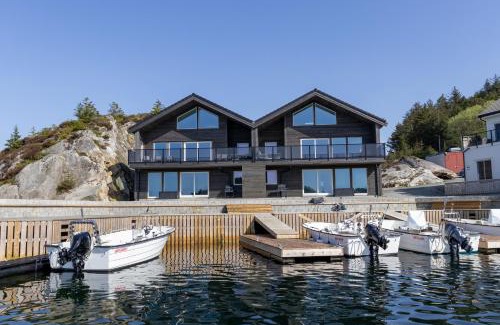 Selbjorn House | Eksklusiv Rorbu - Havblikk 2 - Båtutleie
