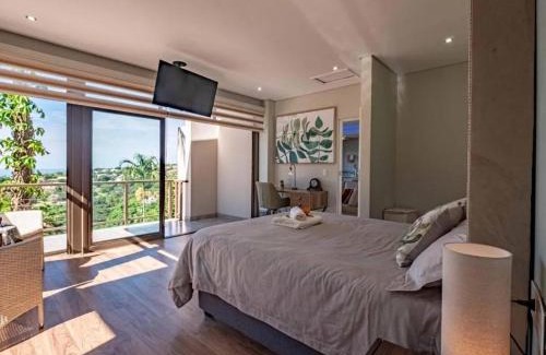 La Lucia House | Ekuthuleni Modern Christian Guesthouse with seaview