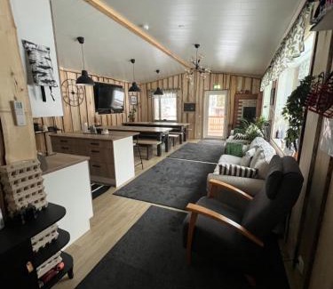 Kokkola Other | Elämyksellinen majoitus glamping-teltassa