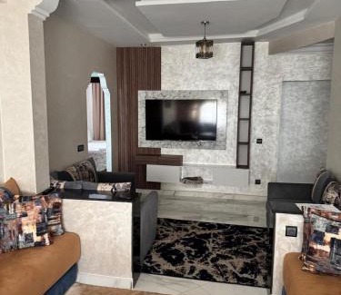 L'Ocean Apartment | Elégant appartement 2 Bedroom près de la plage Rabat