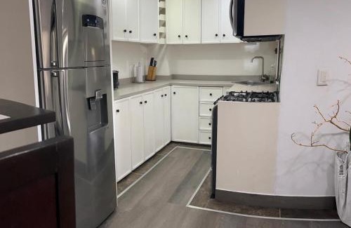Medellin Apartment | El Balcón De Las Montañas