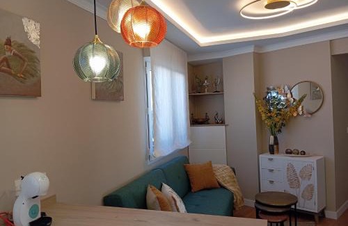 Gijon City Centre Apartment | EL CAPRICHO SUITE LA TERRAZA, Gran Terraza con vistas y PARKING incluido