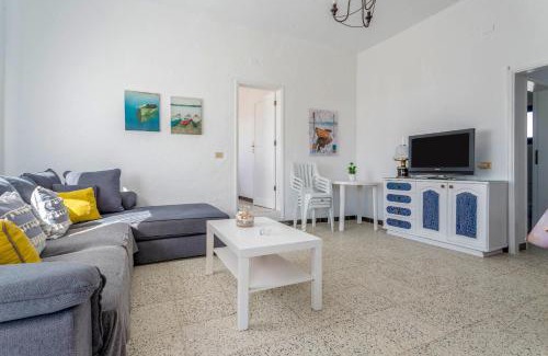 Caleta de Sebo House | El Graciosero