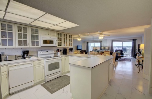 Harold Condo | El Matador 562 - FREE TICKETS! Your stay includes free tickets to many area attractions!