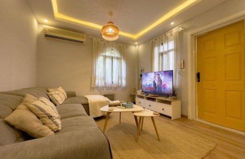 Al Rehab Apartment | El Rehab Cozy hideout khan with garden oasis and king bed