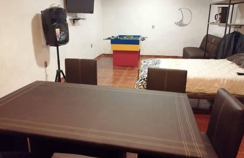 Teotihuacan Centro Apartment | El Teotihuacano is 1.5 km away. From the archaeological zone