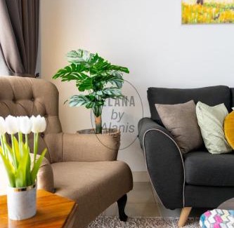 Kota Warisan Apartment | Elana by Alanis Free Wifi and Netflix