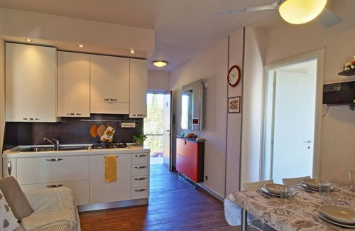 Lazise Apartment | Elegant 2 Bedrooms flat, pools, 1.200m from the lake in Residence