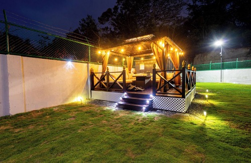 Runaway Bay Villa | Elegant 3-bedroom Jamaican escape with AC and stunning ocean view in Runaway Bay