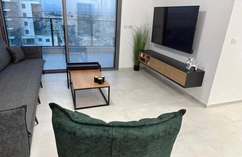 Kiryat Yam Apartment | Elegant 3 bedroom Ocean view Condo in Kiryat Yam