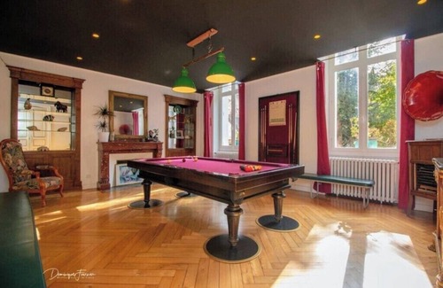 Bagneres-de-Luchon Apartment | Elegant apartment in charming villa, 2 steps from the spa, pets welcome