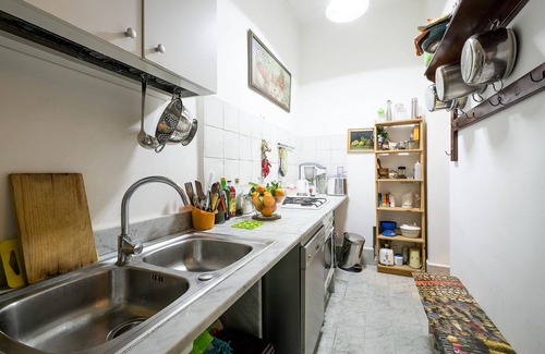 Borgo Vecchio House | Elegant apartment among the elegant streets of Palermo